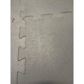 Corner product image of the interconnecting gym mats which are easy to install as interconnecting sides help the pieces slot into place